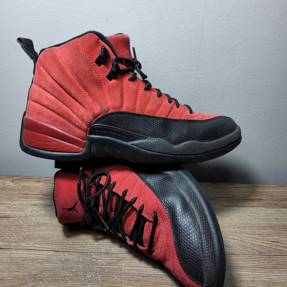 Jordan 12 Retro Reverse Flu Game Size 10.5 - Picture 7 of 13